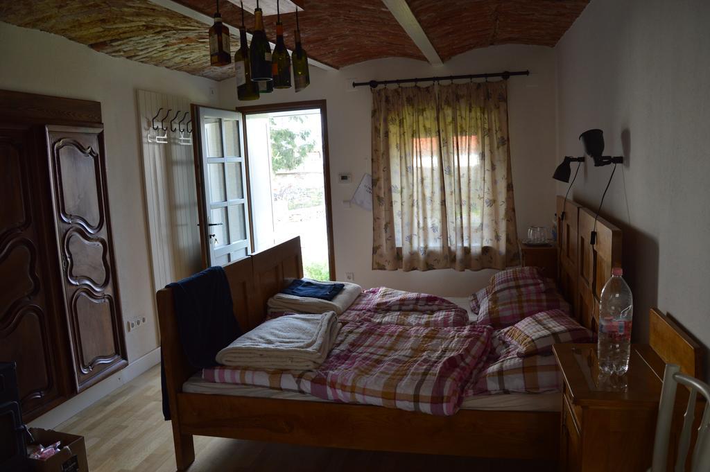 Bagolyvár Fogadó- Újfalusy Márton Vendégház Zirc Extérieur photo