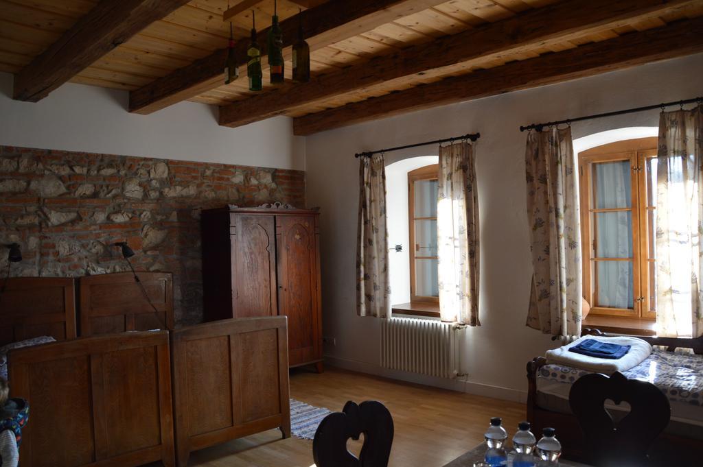 Bagolyvár Fogadó- Újfalusy Márton Vendégház Zirc Extérieur photo