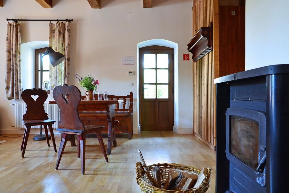 Bagolyvár Fogadó- Újfalusy Márton Vendégház Zirc Extérieur photo