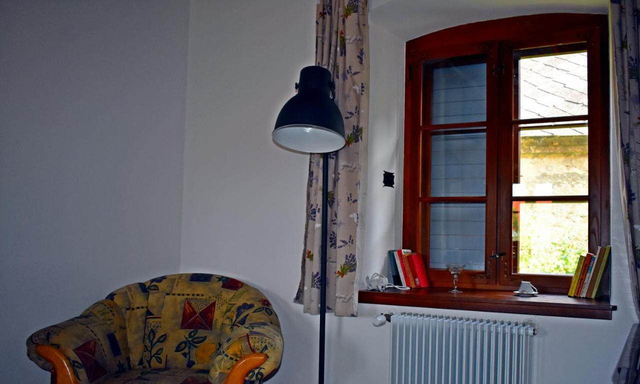 Bagolyvár Fogadó- Újfalusy Márton Vendégház Zirc Extérieur photo